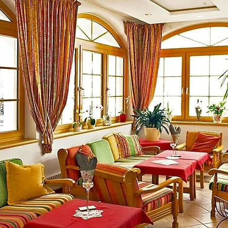 Berghof 4*