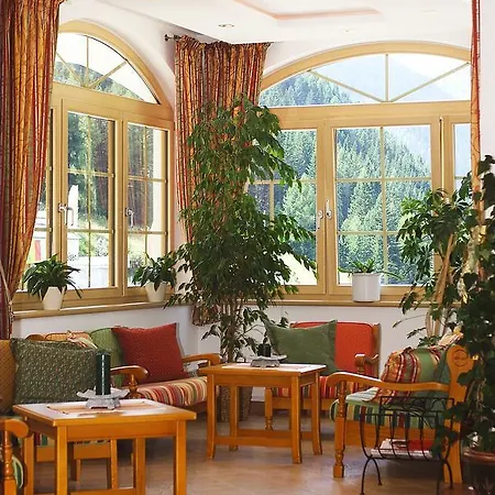 Berghof 4*